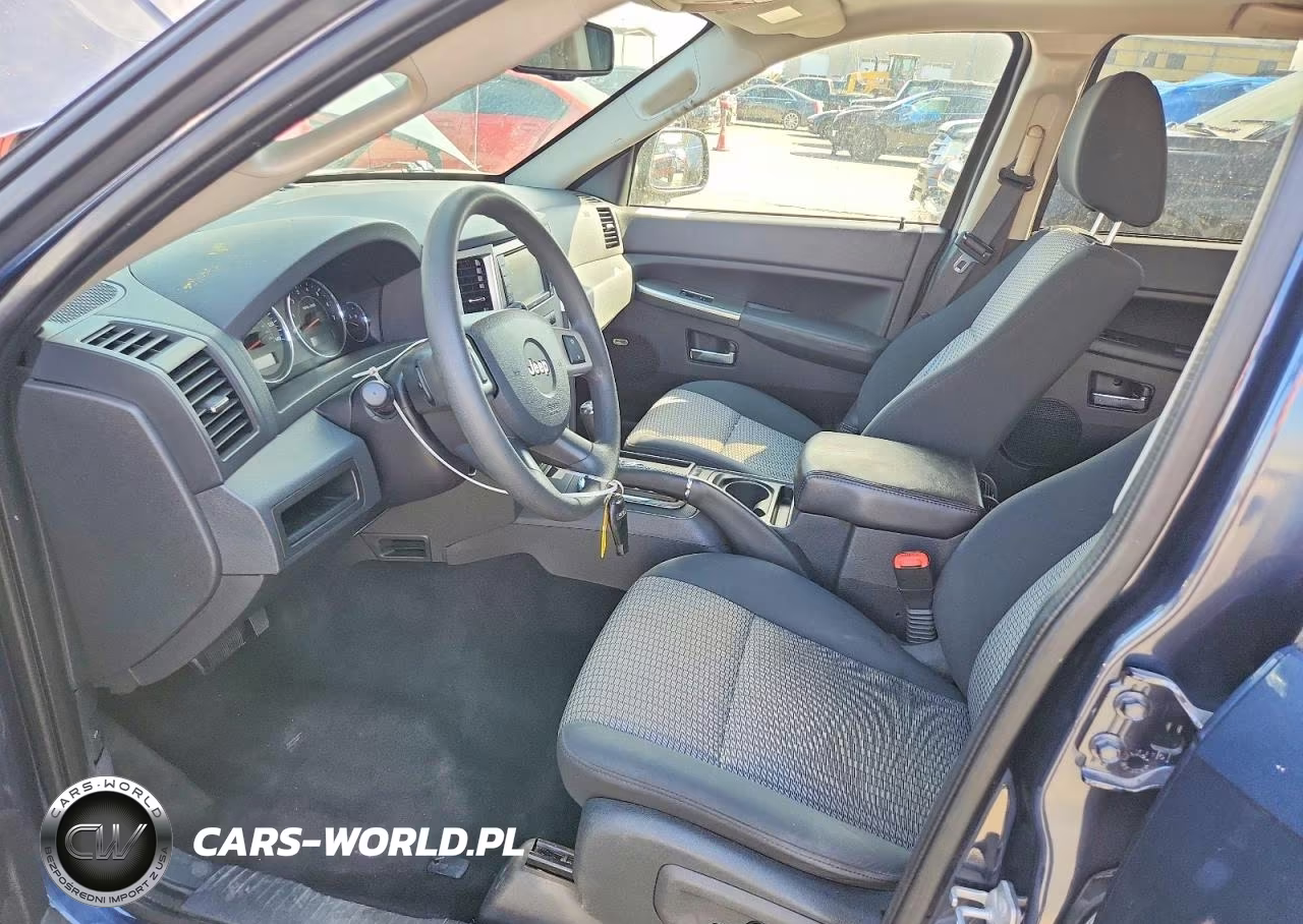 2010 Jeep Grand Cherokee Lared VIN:1J4PS4GK1AC136820 - 7