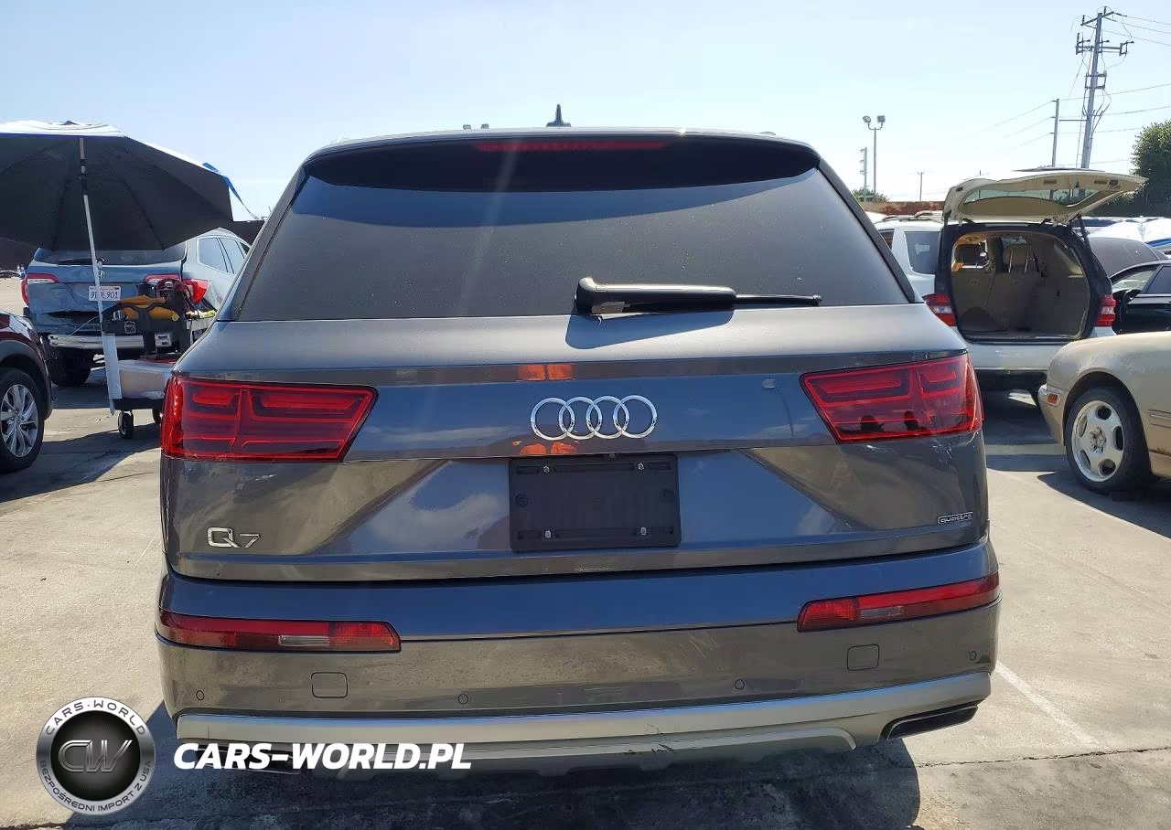 2019 Audi Q7 Premium VIN:WA1AAAF72KD037066 - 6
