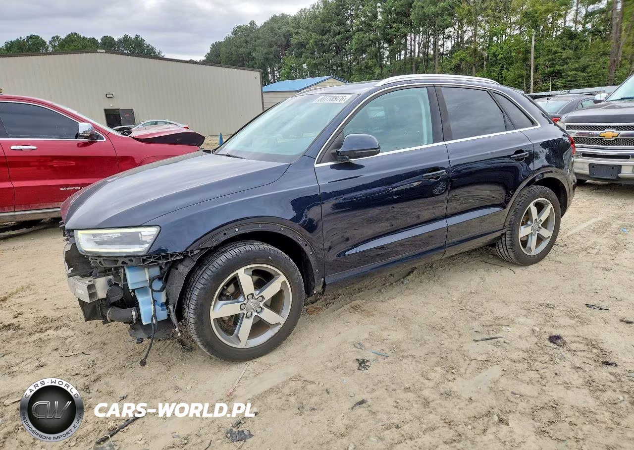 2015 Audi Q3 Prestige VIN:WA1GFCFSXFR004742 - 1