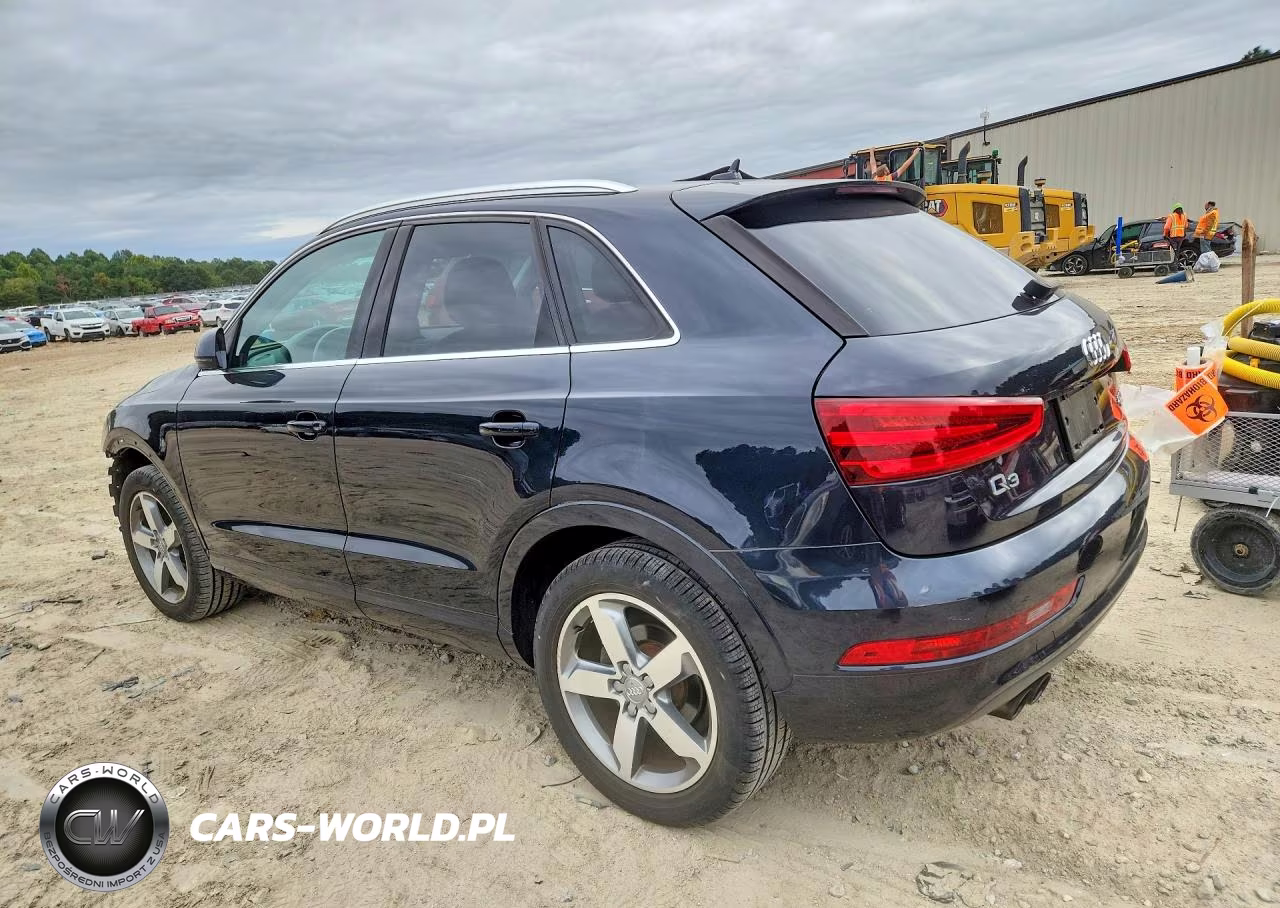 2015 Audi Q3 Prestige VIN:WA1GFCFSXFR004742 - 2