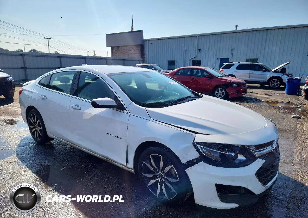 2020 Chevrolet Malibu Rs VIN:1G1ZG5ST5LF148257 - 4