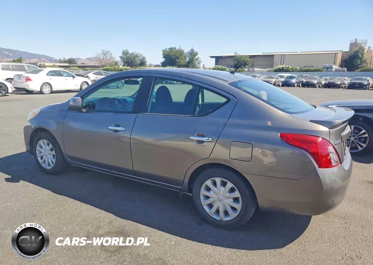2013 Nissan Versa 1.6 S VIN:3N1CN7APXDL829155 - 2
