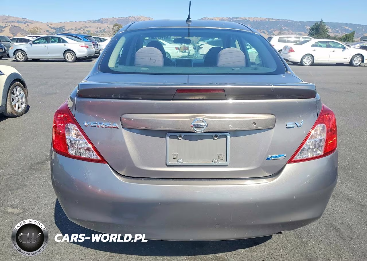 2013 Nissan Versa 1.6 S VIN:3N1CN7APXDL829155 - 6