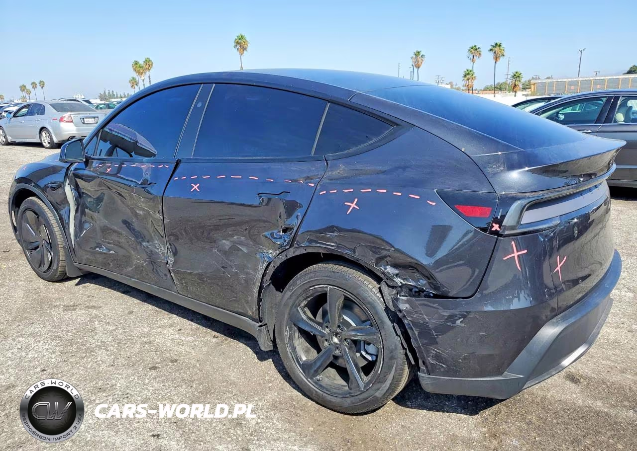 2026 Tesla Model Y VIN:7SAYGDEE1TF657392 - 2