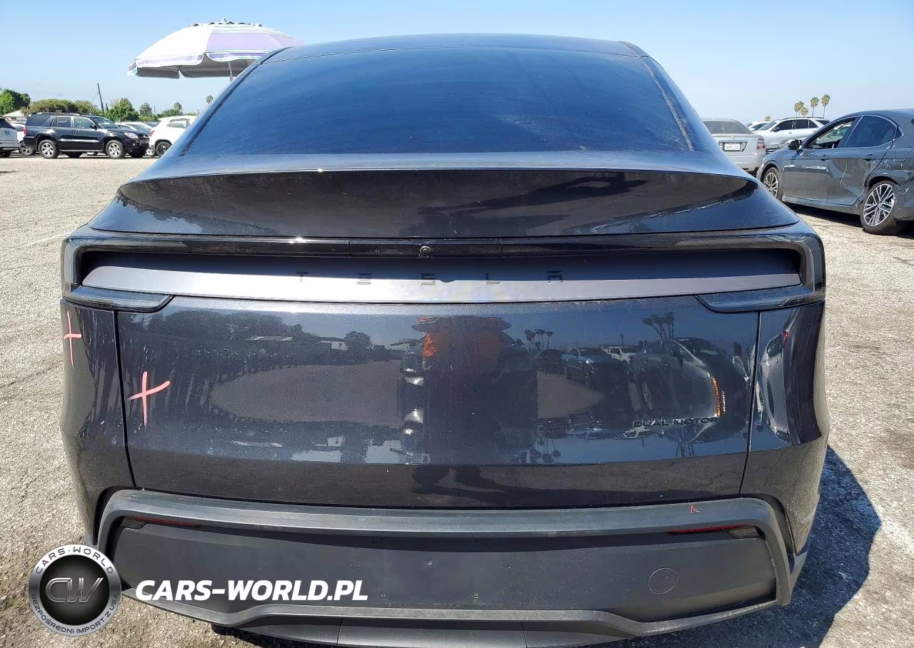 2026 Tesla Model Y VIN:7SAYGDEE1TF657392 - 6