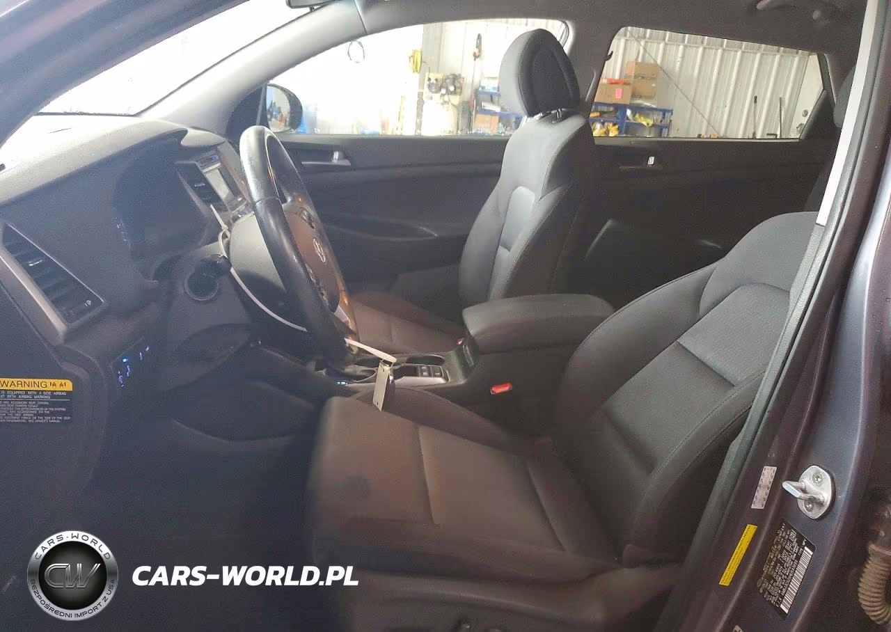 2017 Hyundai Tucson Sport VIN:KM8J3CA2XHU593699 - 7