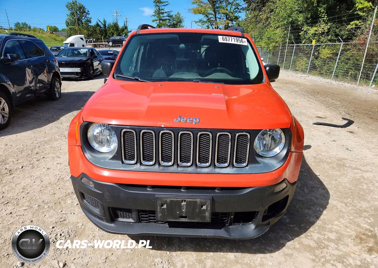2016 Jeep Renegade Sport VIN:ZACCJBAT2GPD60289 - 5
