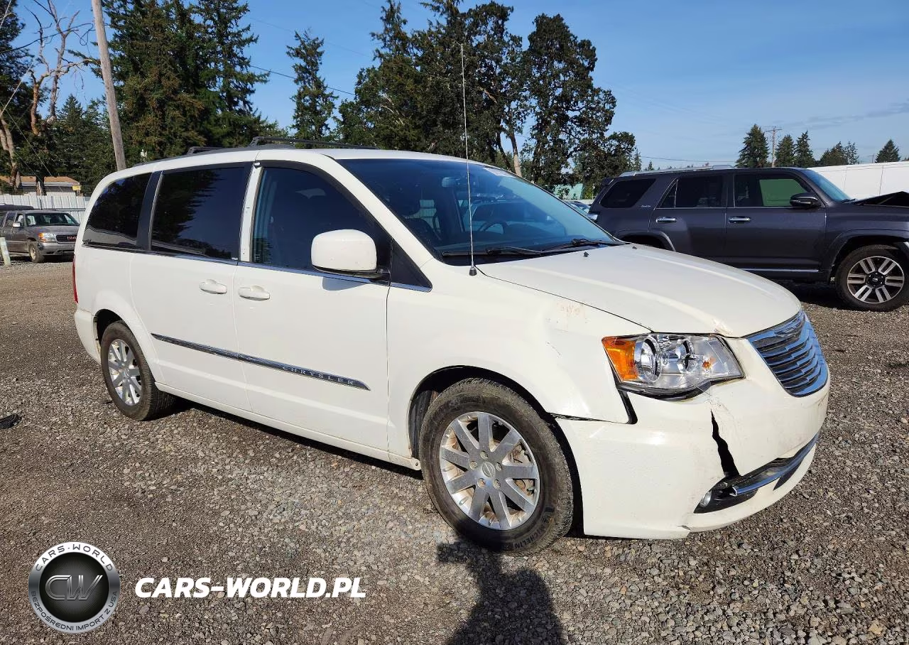 2013 Chrysler Town & Country Touring VIN:2C4RC1BG1DR704878 - 4