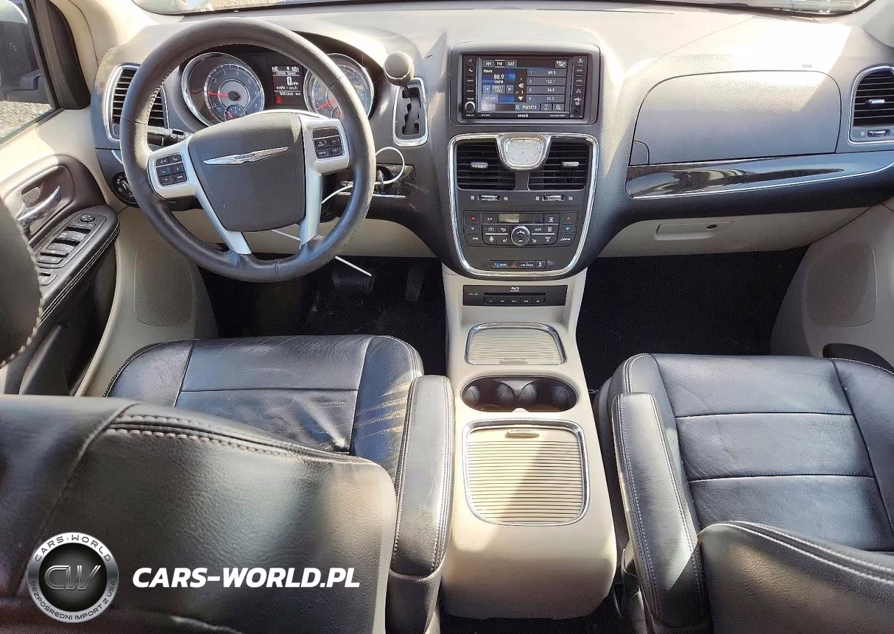 2013 Chrysler Town & Country Touring VIN:2C4RC1BG1DR704878 - 8