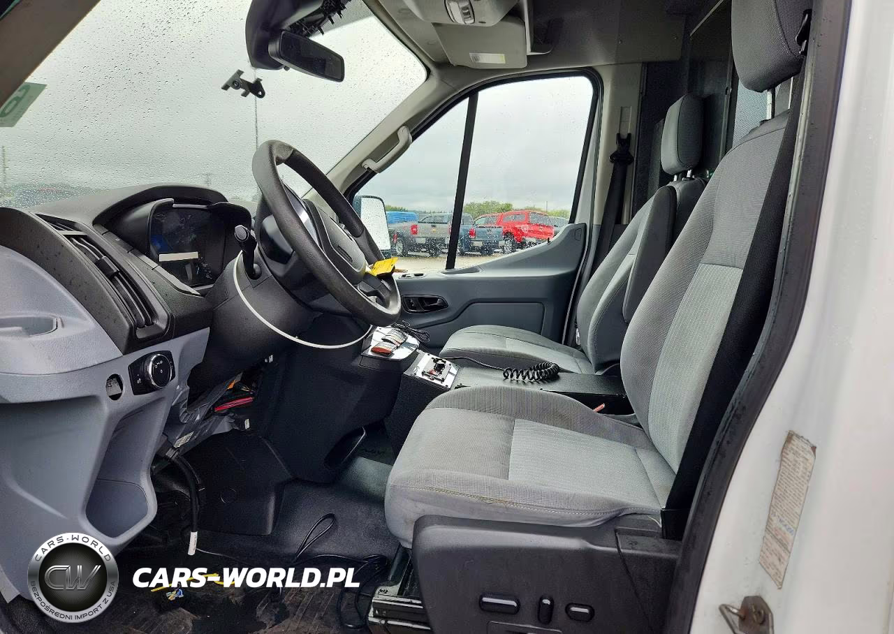 2019 Ford 250 - Ambulance VIN:1FDYR2CMXKKB86524 - 7