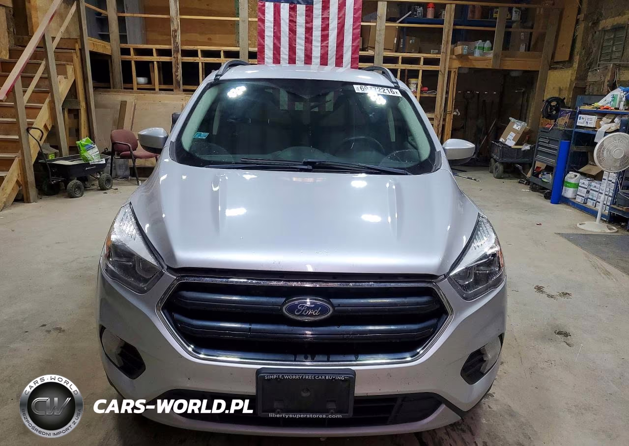 2018 Ford Escape Se VIN:1FMCU9GDXJUB29335 - 5