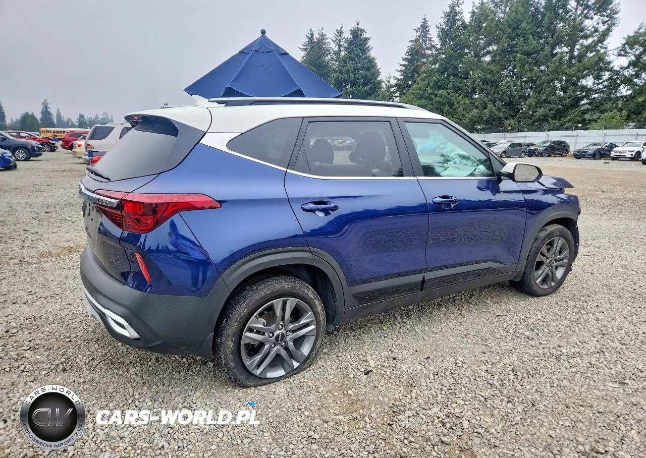 2023 Kia Seltos S VIN:KNDEU2AA1P7406366 - 3