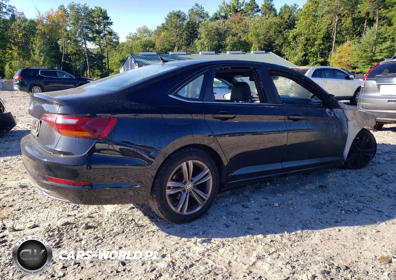 2019 Volkswagen Jetta S VIN:3VWCB7BU9KM272608 - 3