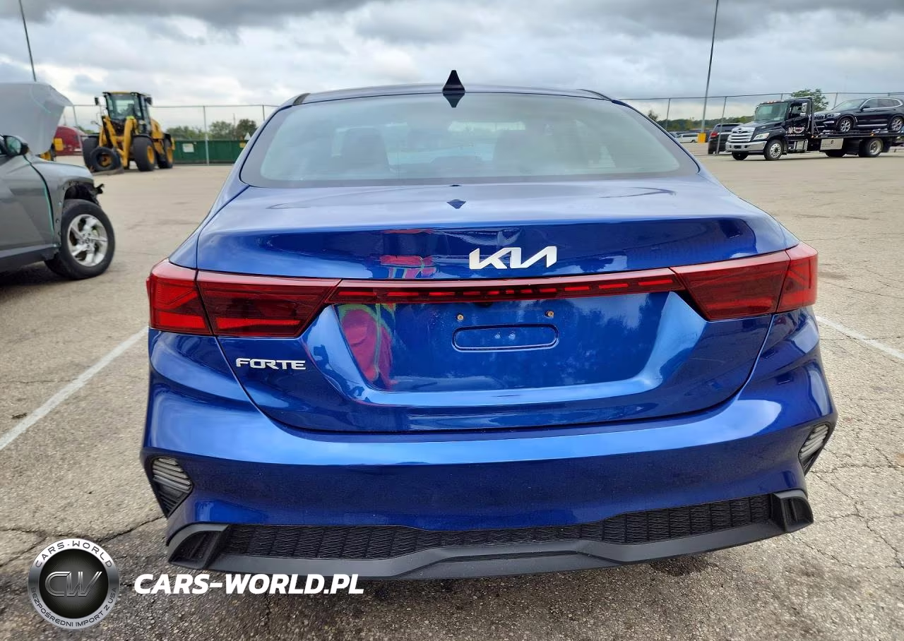 2024 Kia Forte Lxs VIN:3KPF24AD8RE825446 - 6