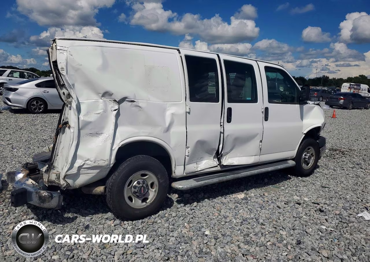 2017 GMC Savana G2500 VIN:1GTW7AFF0H1910910 - 3