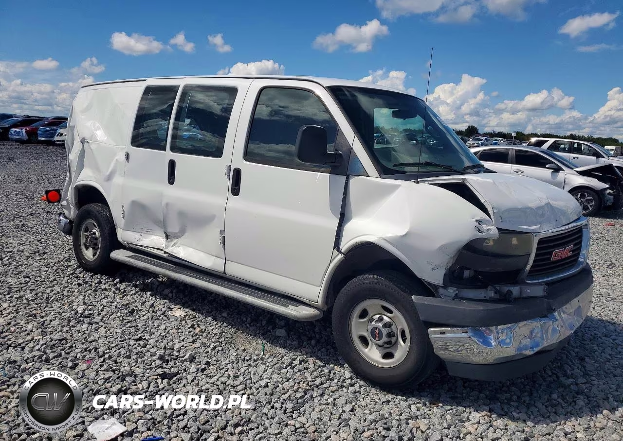 2017 GMC Savana G2500 VIN:1GTW7AFF0H1910910 - 4