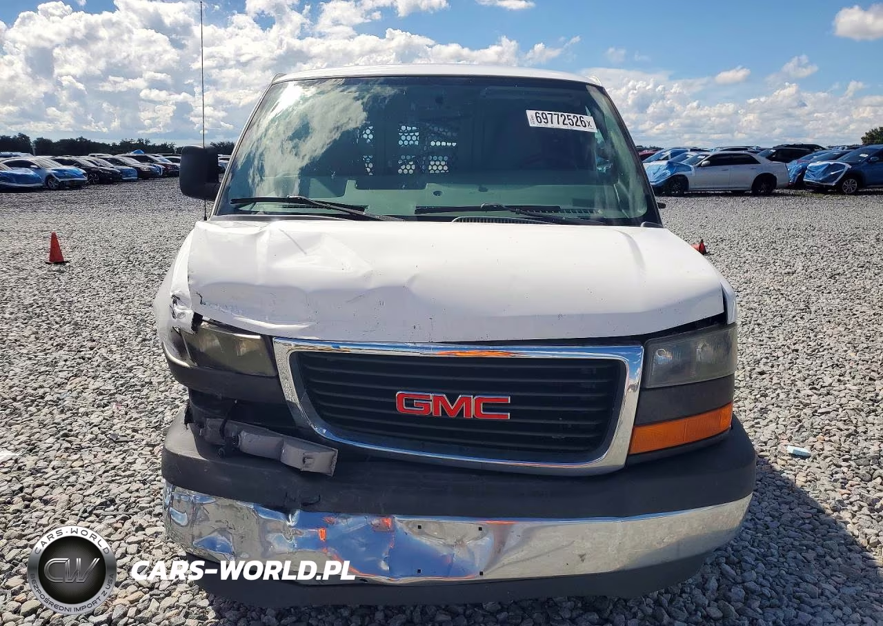 2017 GMC Savana G2500 VIN:1GTW7AFF0H1910910 - 5