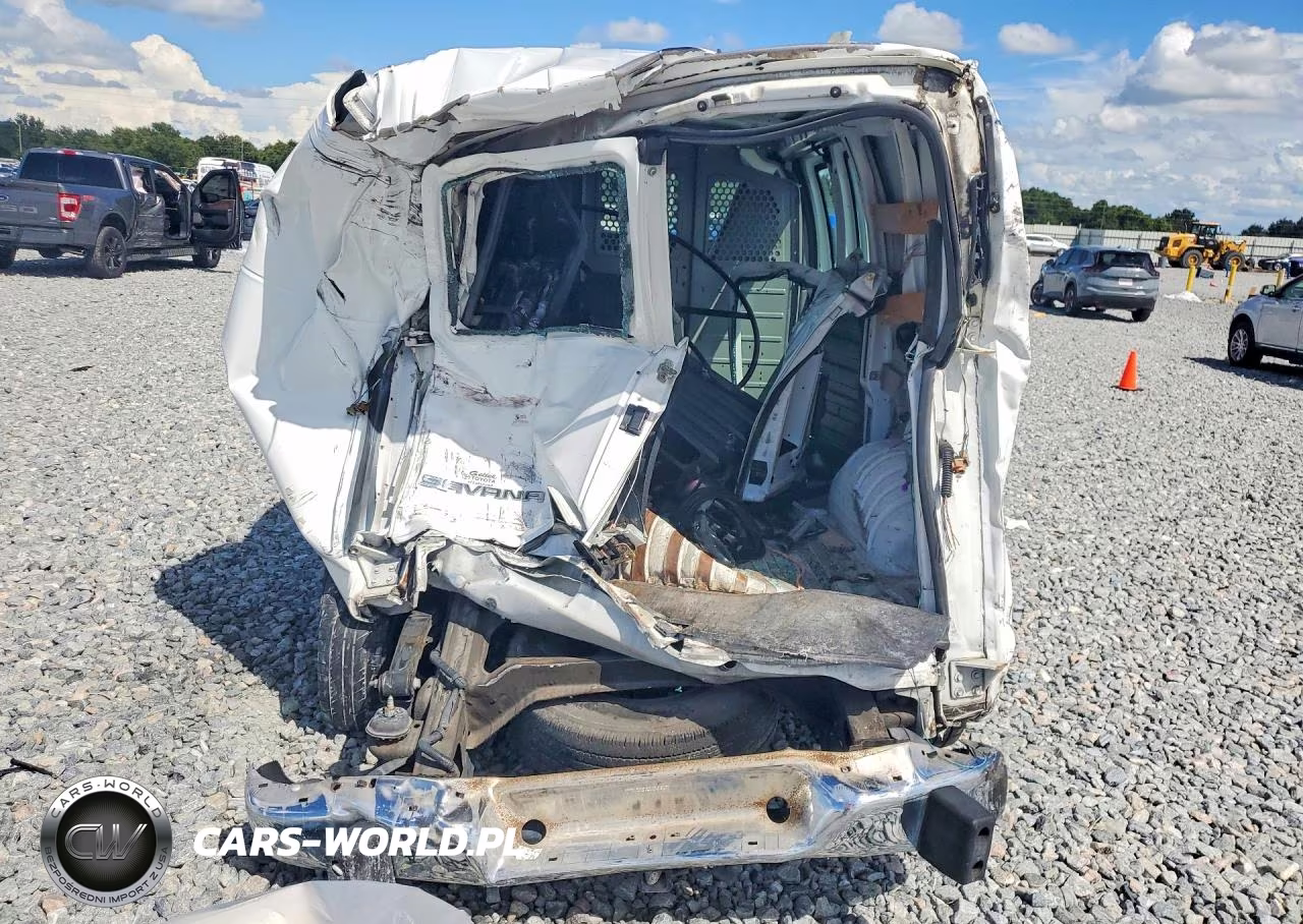 2017 GMC Savana G2500 VIN:1GTW7AFF0H1910910 - 6