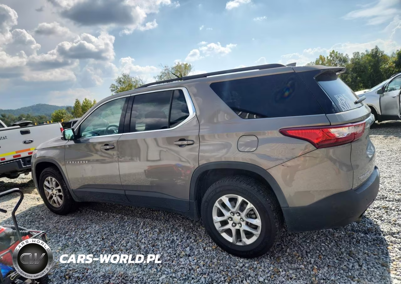 2019 Chevrolet Traverse Lt VIN:1GNERGKW8KJ177129 - 2