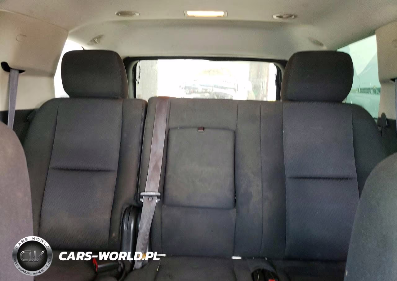 2011 Chevrolet Tahoe C1500 Ls VIN:1GNSCAE02BR199556 - 10