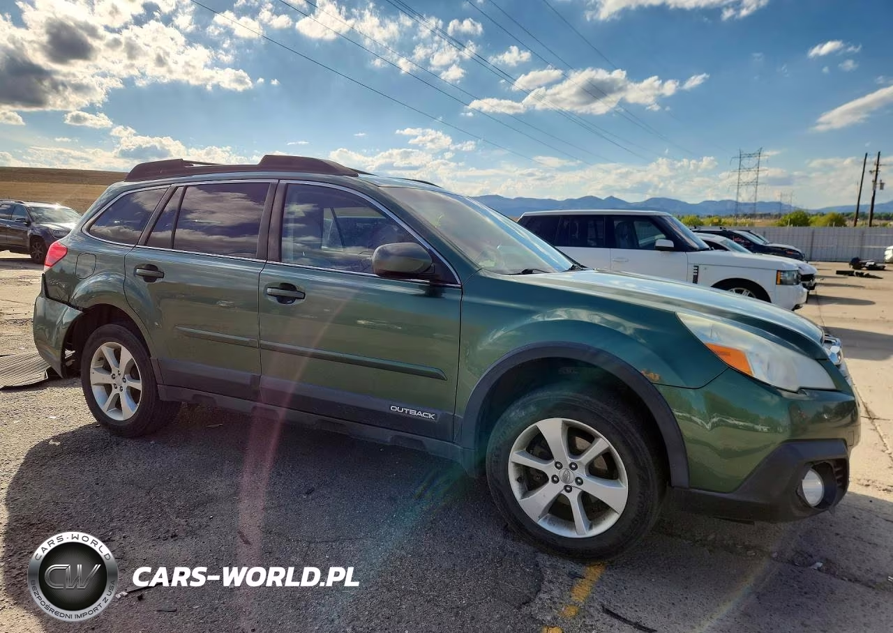 2014 Subaru Outback 2.5I Premium VIN:4S4BRCDC2E3281403 - 4