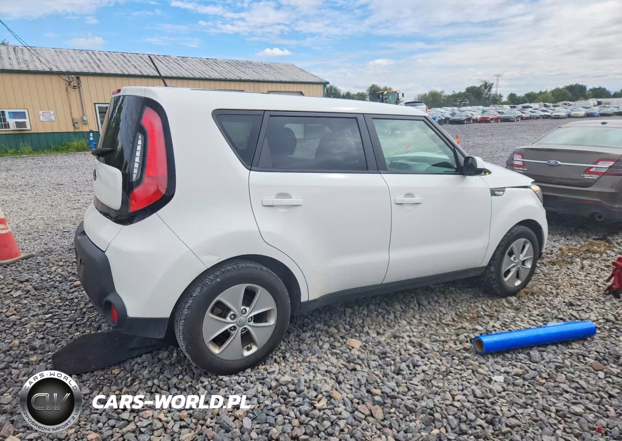 2014 Kia Soul Base VIN:KNDJN2A29E7075490 - 3