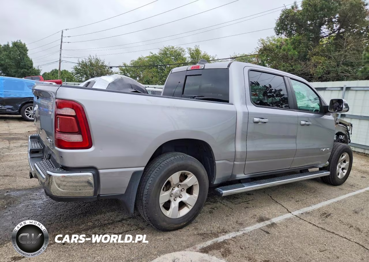 2020 Ram 1500 Big Horn-Lone Star VIN:1C6SRFFT0LN187984 - 3