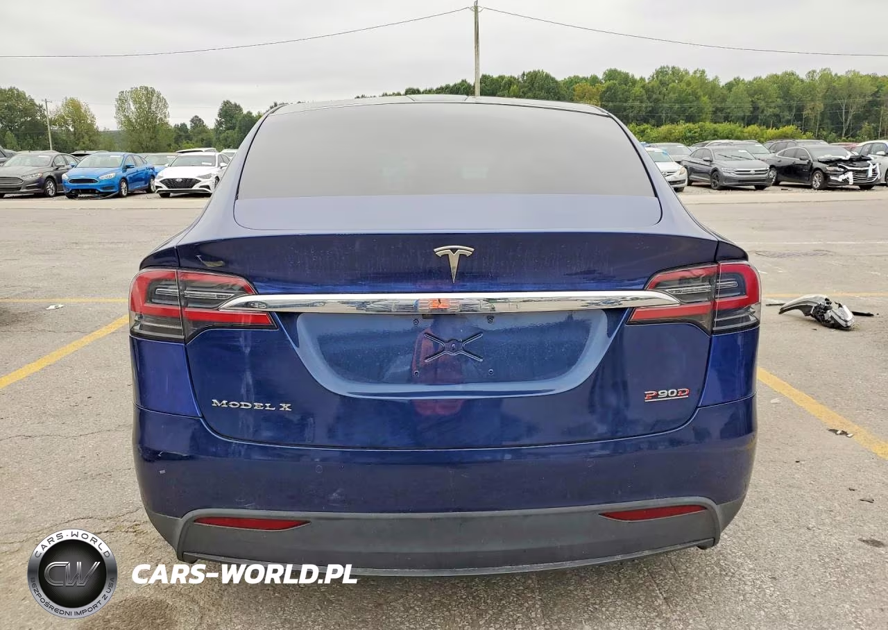 2016 Tesla Model X VIN:5YJXCAE47GFS00375 - 6