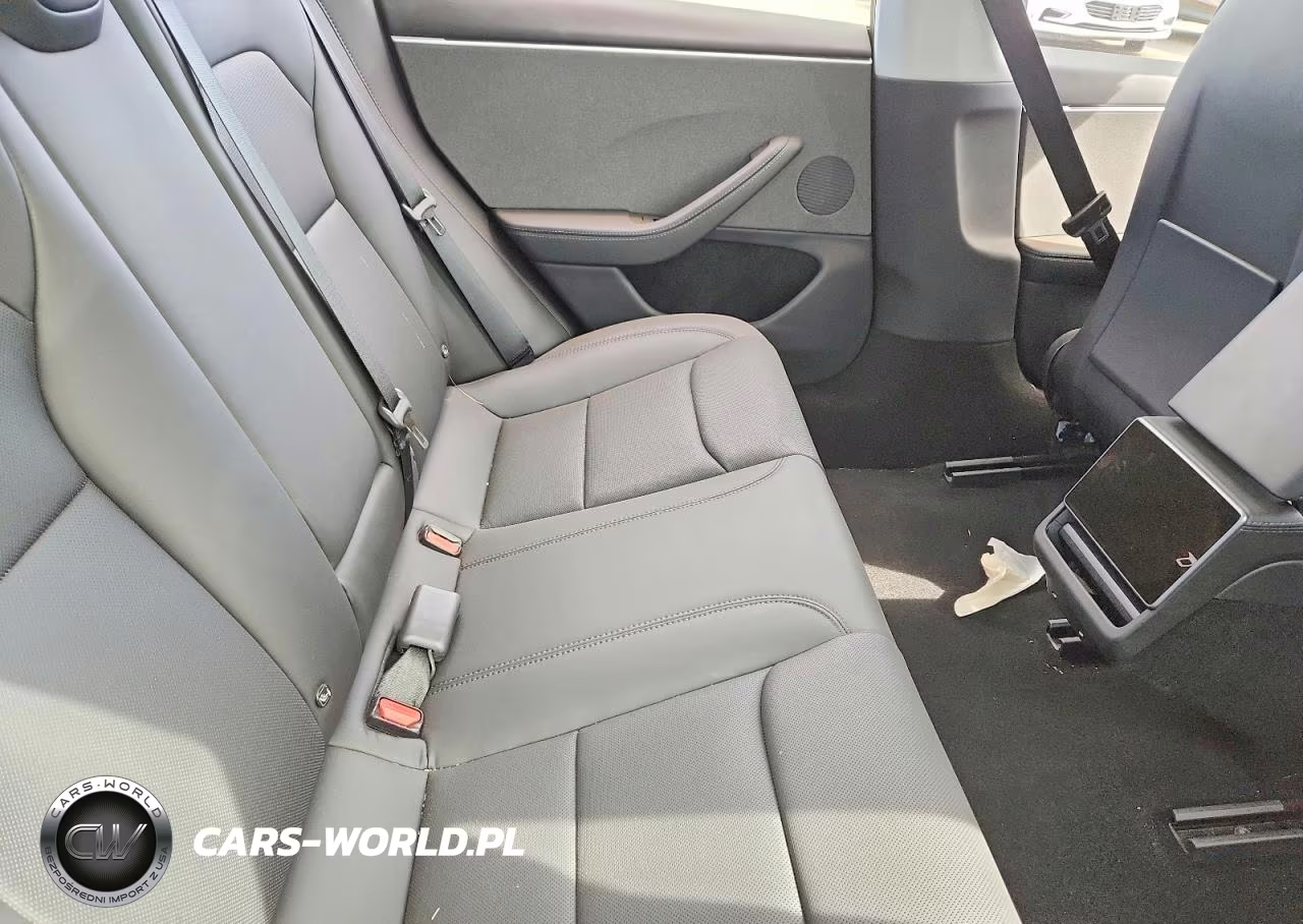 2025 Tesla Model 3 VIN:5YJ3E1EA5SF881837 - 10