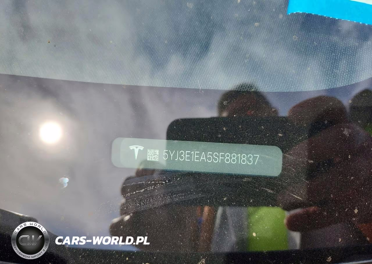 2025 Tesla Model 3 VIN:5YJ3E1EA5SF881837 - 12