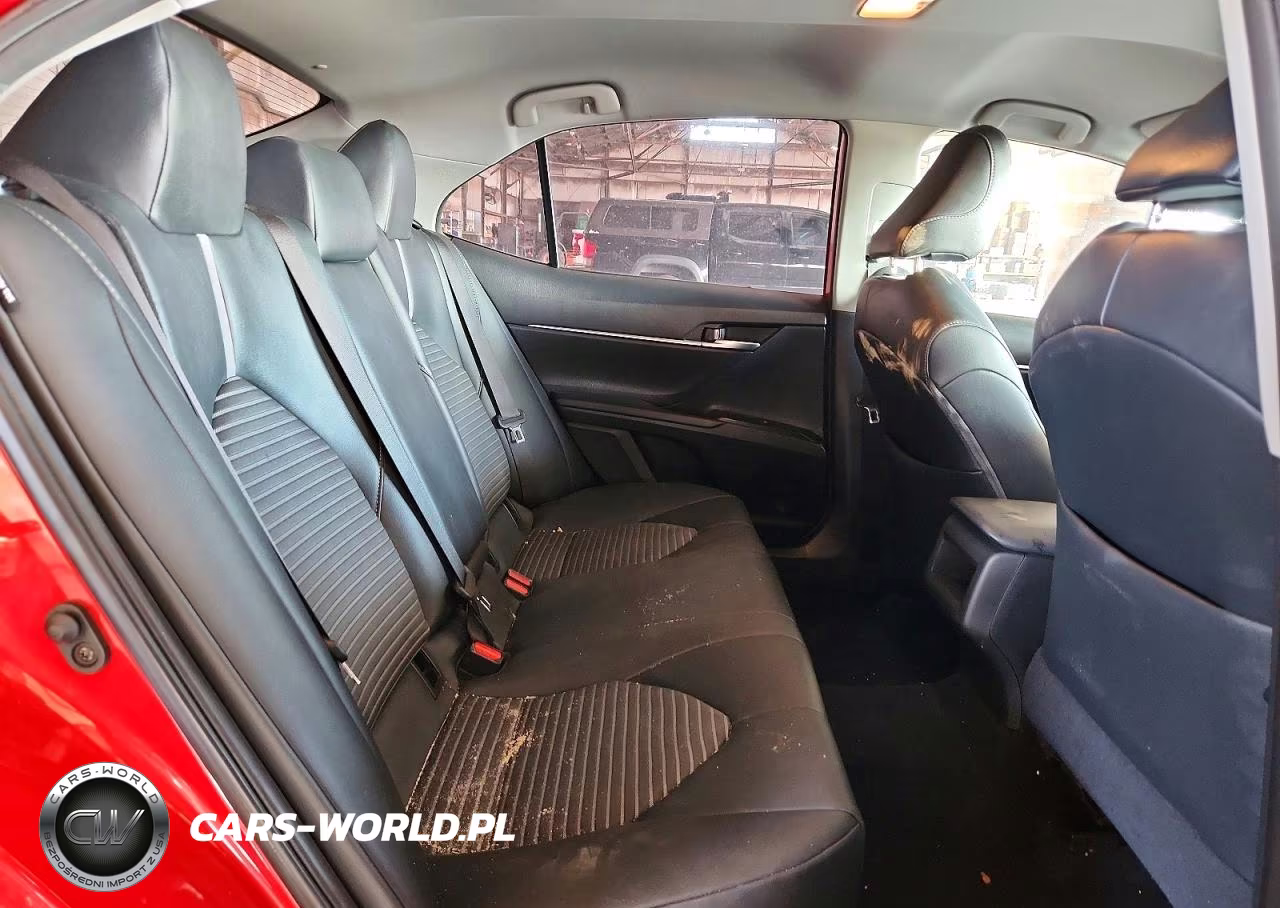 2019 Toyota Camry Se VIN:4T1B11HK2KU261512 - 10