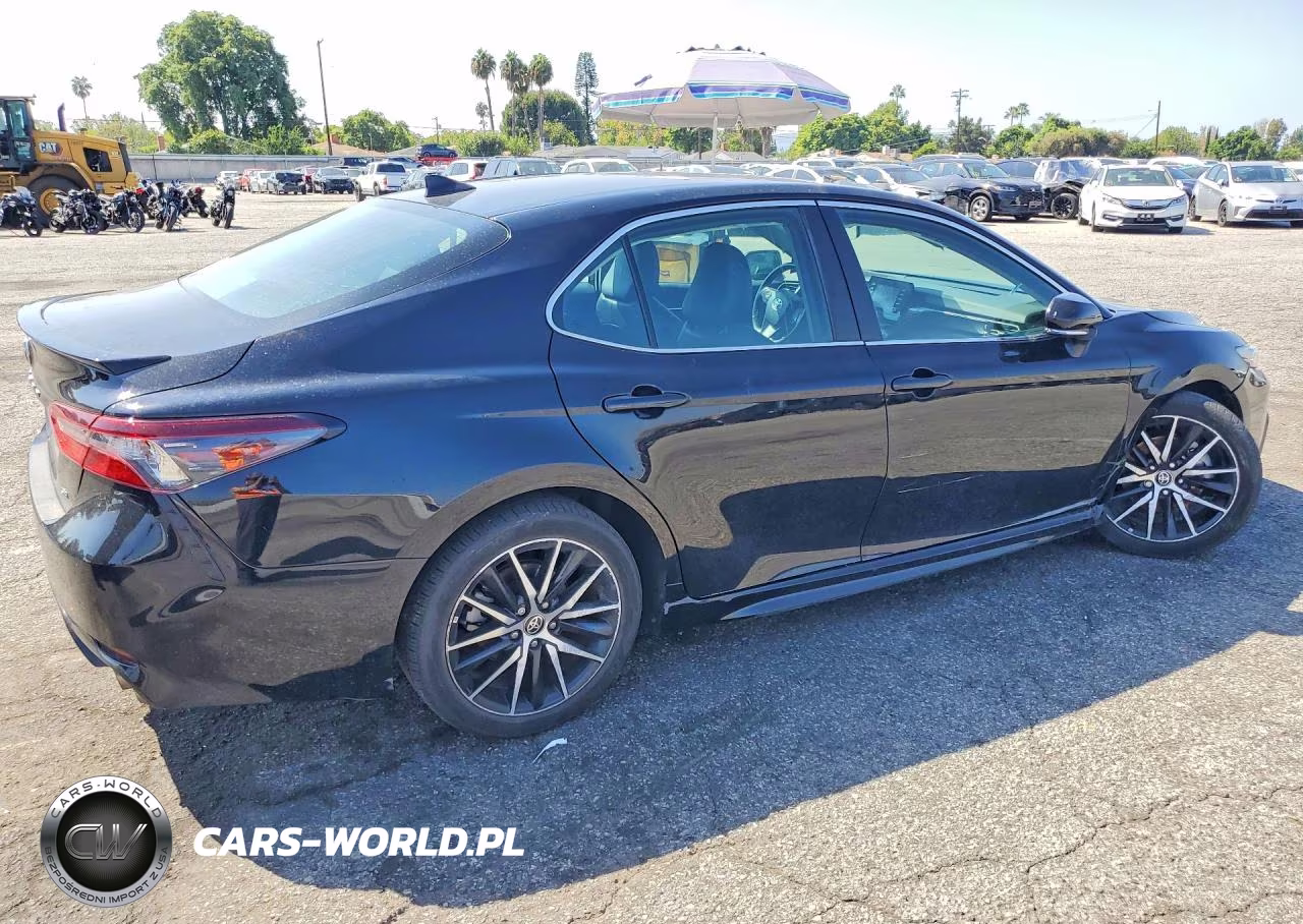 2023 Toyota Camry Se VIN:4T1G11AKXPU794733 - 3