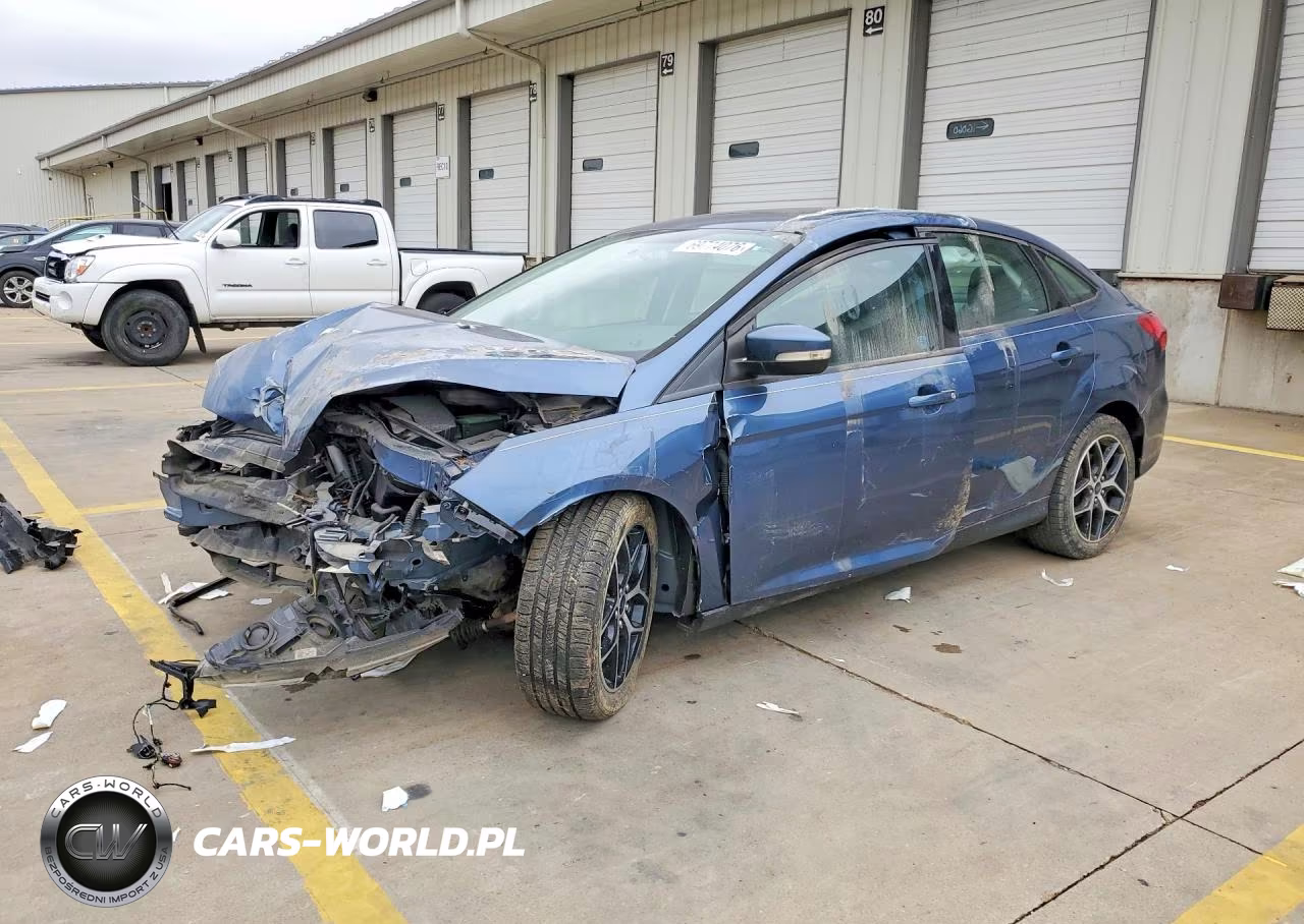 2018 Ford Focus Sel VIN:1FADP3H29JL276882 - 1