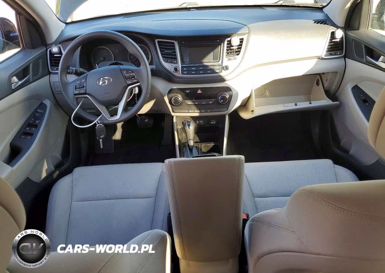 2017 Hyundai Tucson Se VIN:KM8J3CA49HU413730 - 8