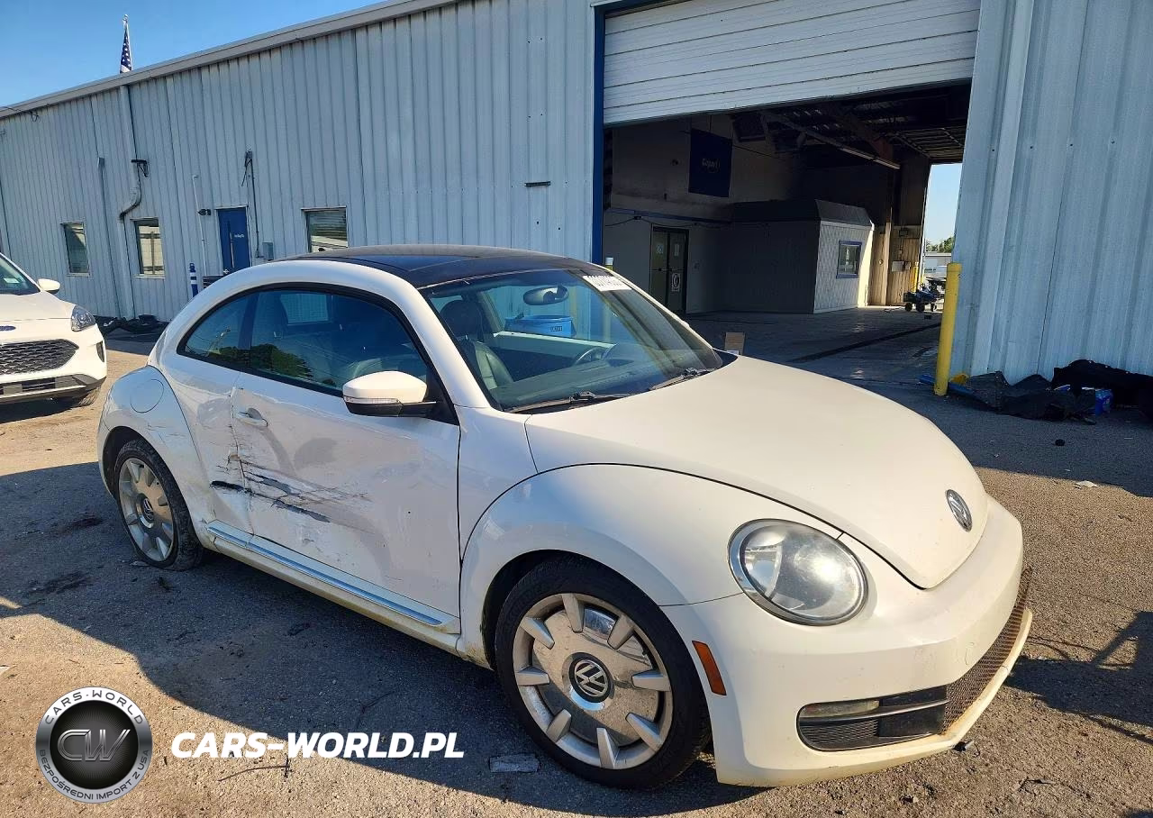 2012 Volkswagen Beetle VIN:3VWHP7AT6CM638431 - 4