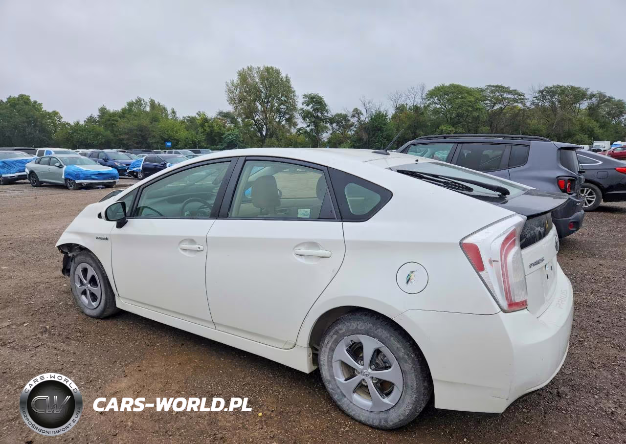 2013 Toyota Prius Three VIN:JTDKN3DU4D5566891 - 2