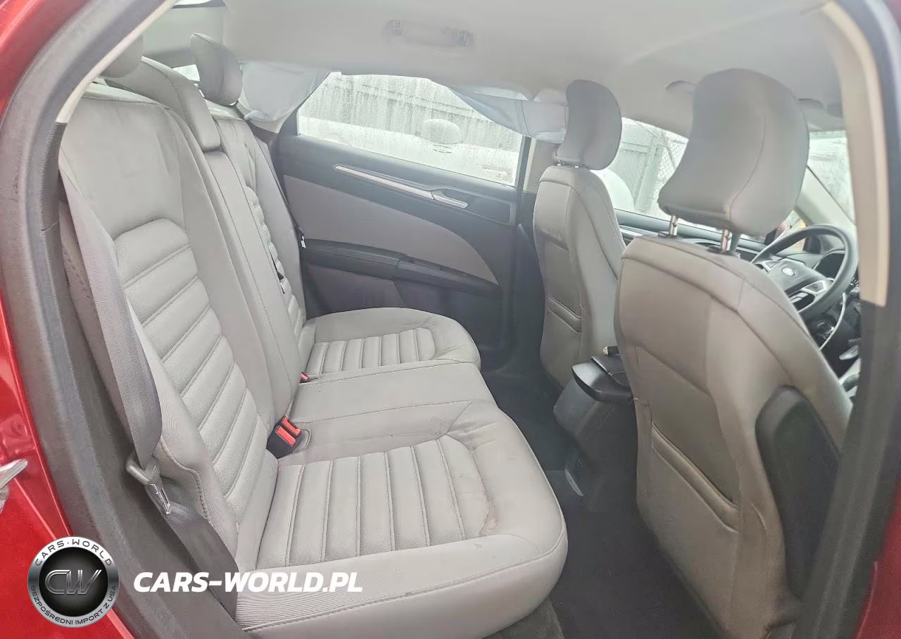 2015 Ford Fusion S VIN:3FA6P0G7XFR182622 - 10