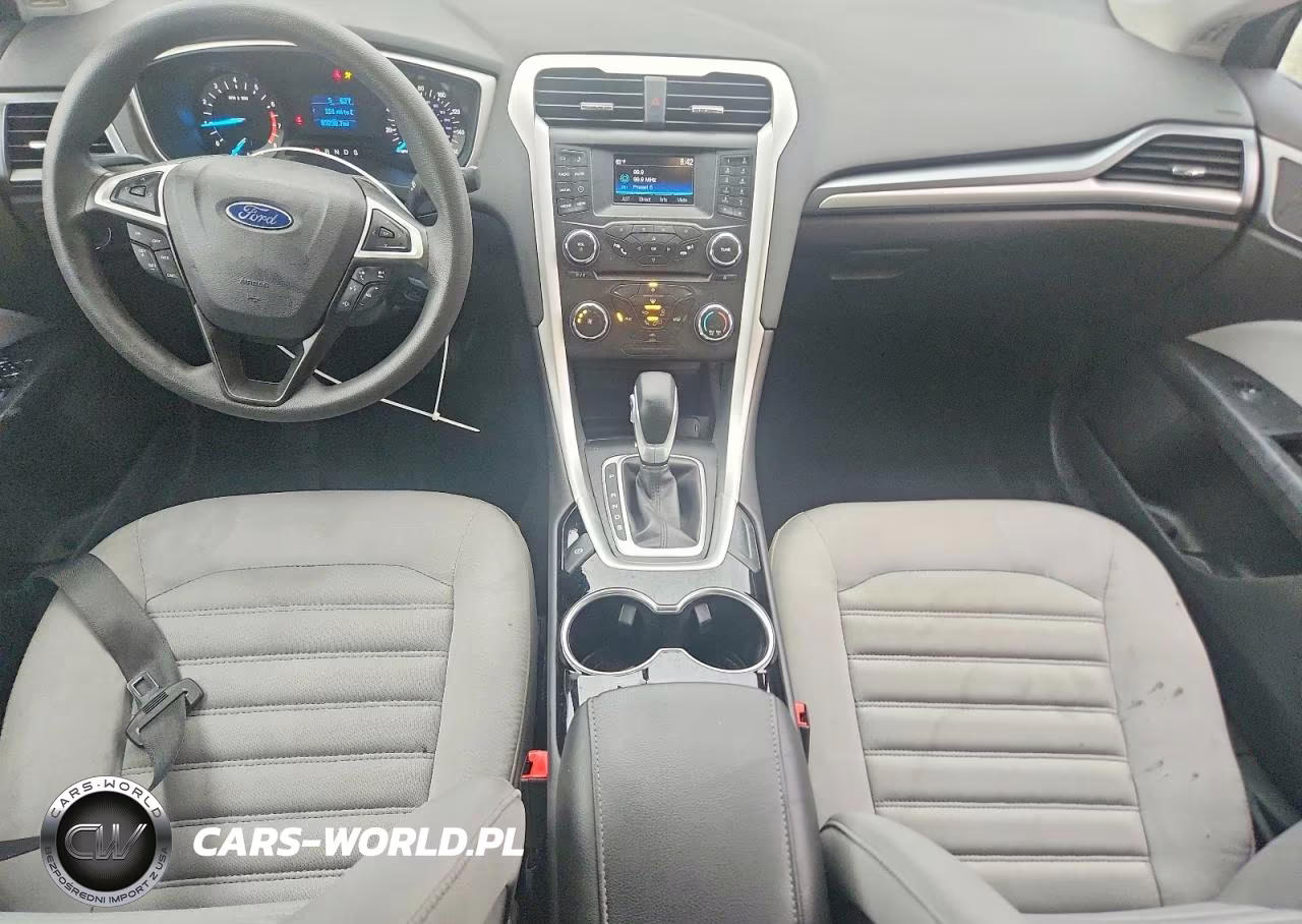 2015 Ford Fusion S VIN:3FA6P0G7XFR182622 - 8
