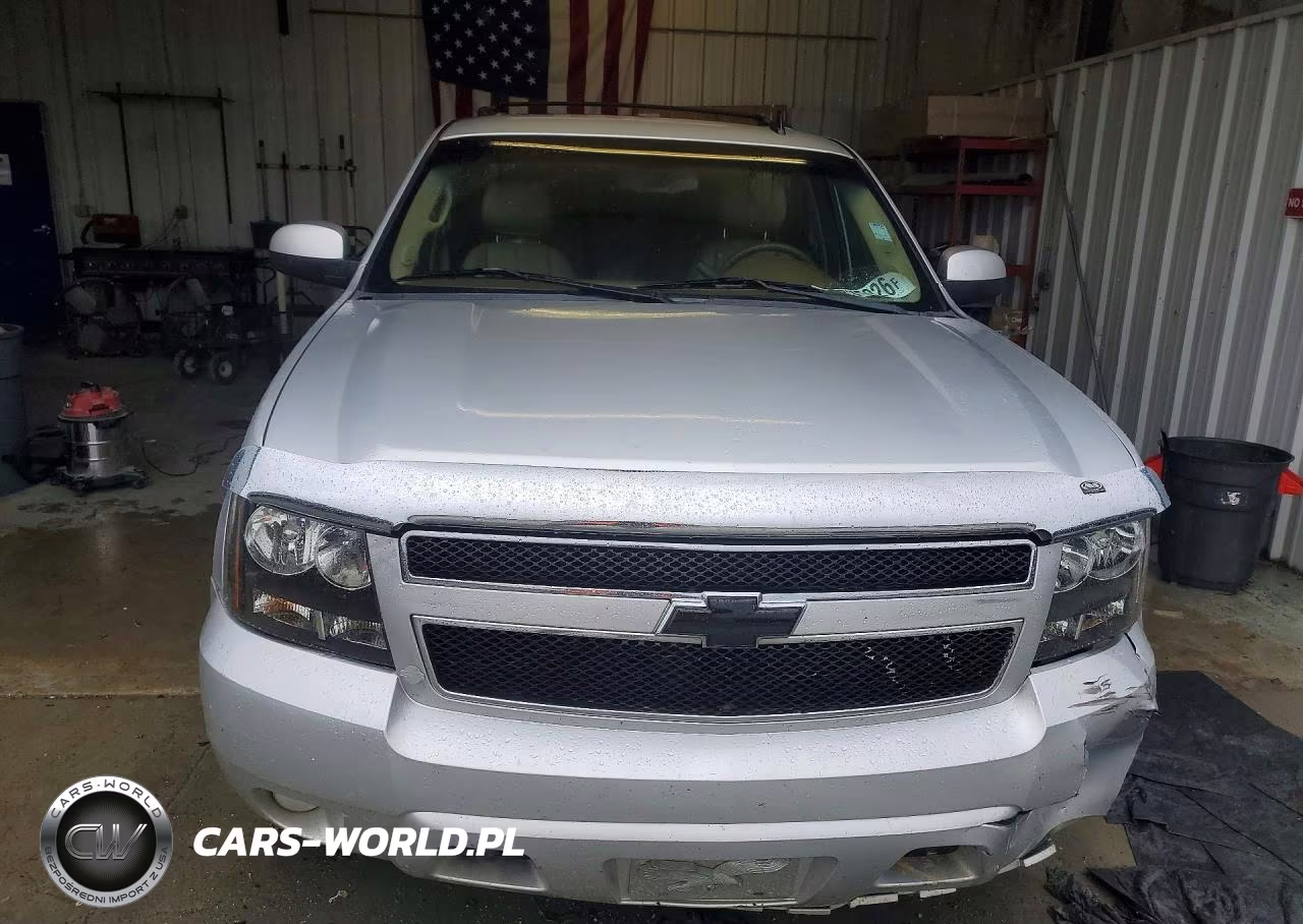 2010 Chevrolet Tahoe K1500 Lt VIN:1GNUKBE02AR191179 - 5
