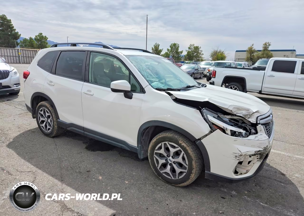 2019 Subaru Forester Premium VIN:JF2SKAEC2KH429965 - 4