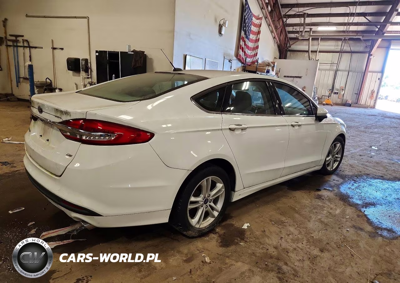 2018 Ford Fusion Se VIN:3FA6P0H75JR212696 - 3