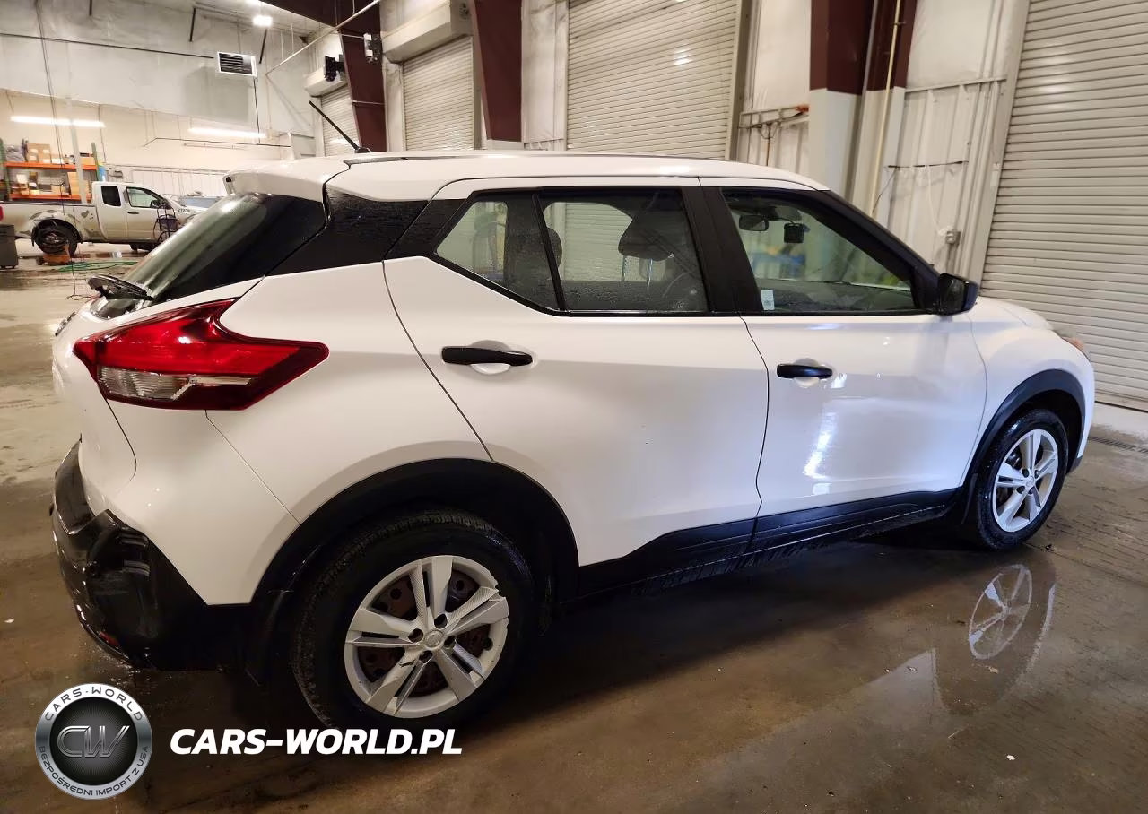 2020 Nissan Kicks S VIN:3N1CP5BV5LL514158 - 3