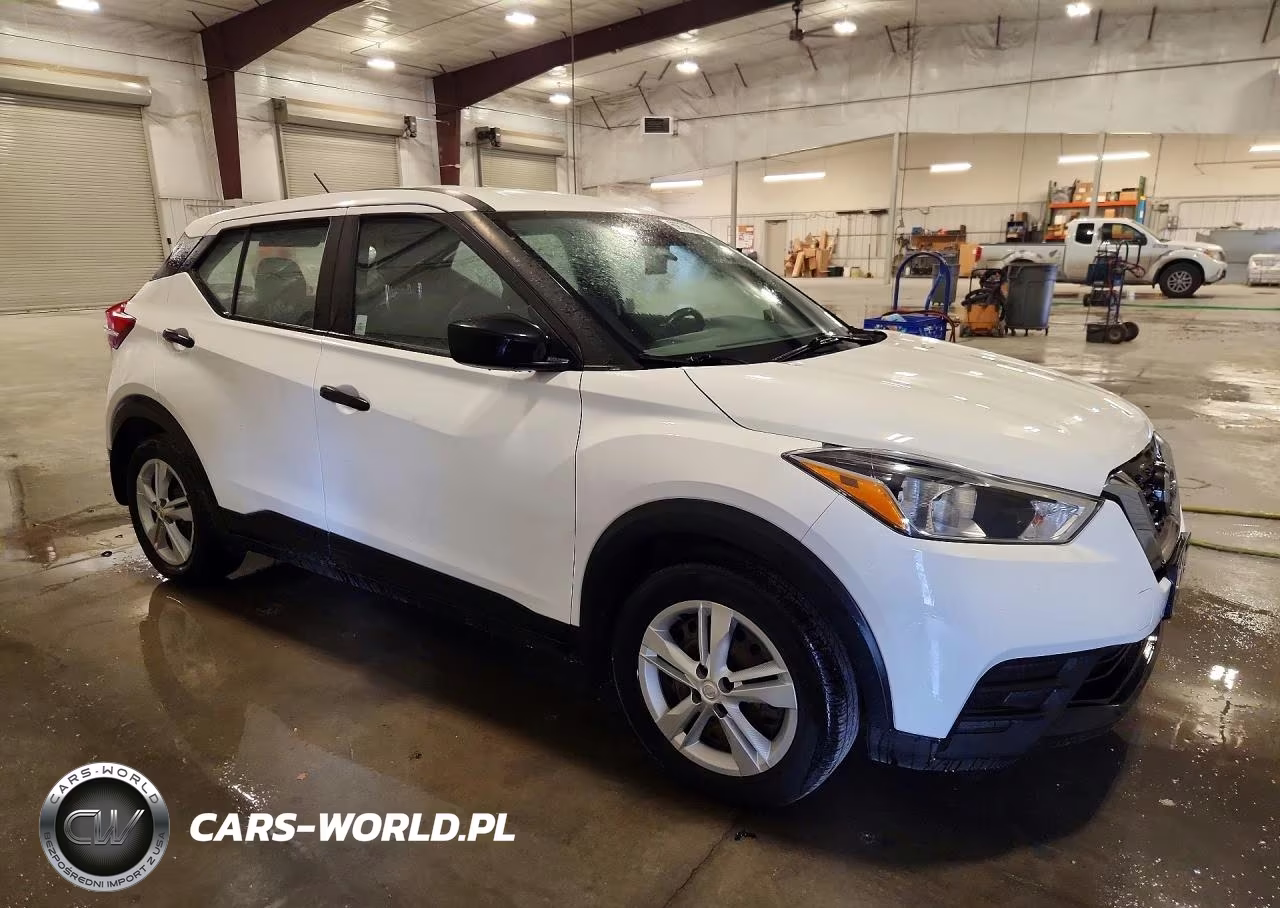 2020 Nissan Kicks S VIN:3N1CP5BV5LL514158 - 4