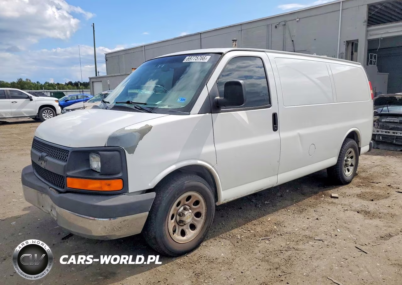 2011 Chevrolet Express G1500 VIN:1GCSGAF48B1148401 - 1