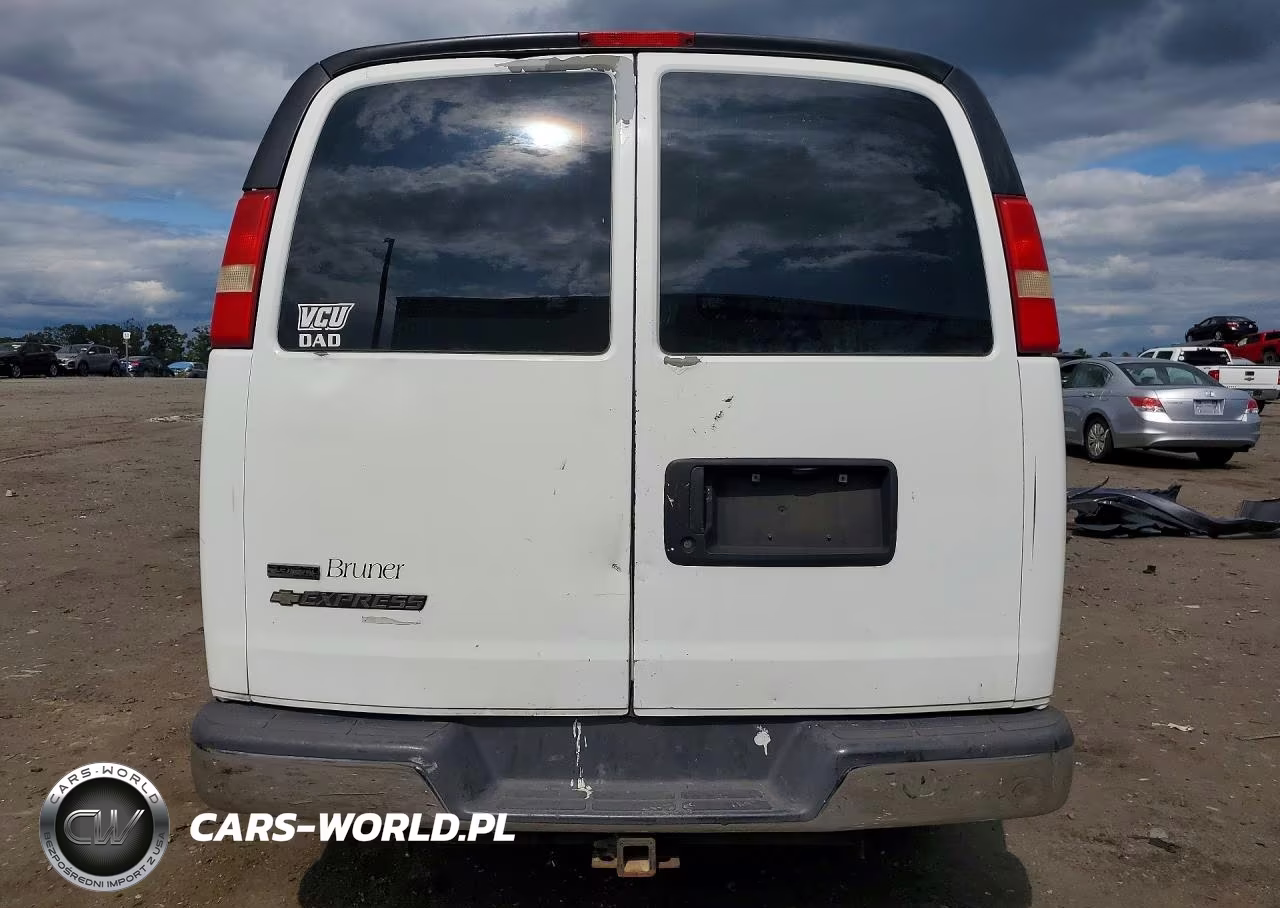 2011 Chevrolet Express G1500 VIN:1GCSGAF48B1148401 - 6
