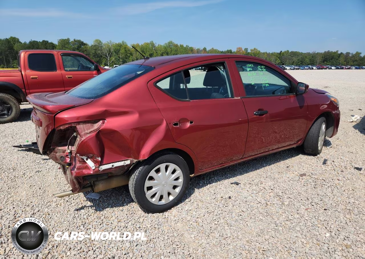 2019 Nissan Versa S Plus VIN:3N1CN7AP5KL800353 - 3