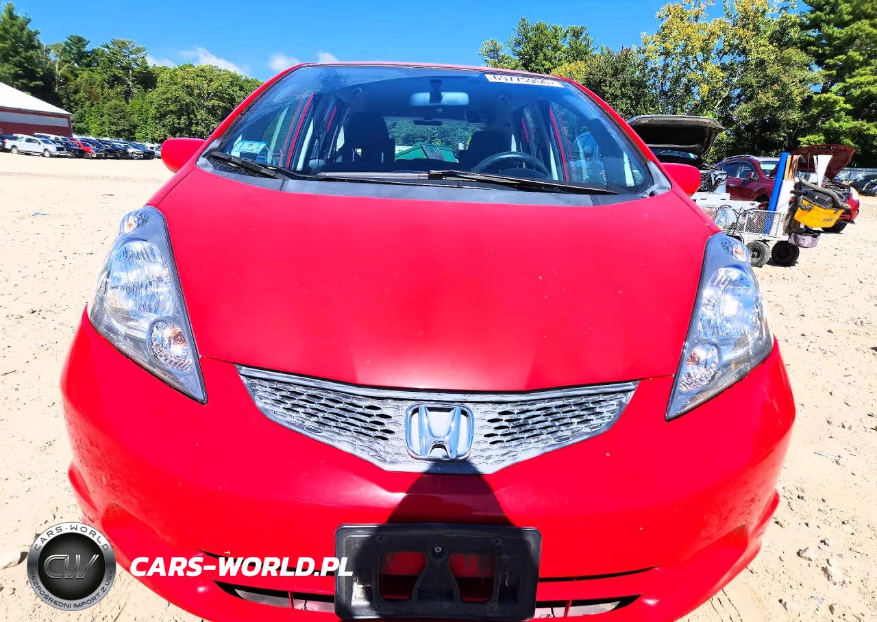 2012 Honda Fit VIN:JHMGE8H30CS004070 - 5