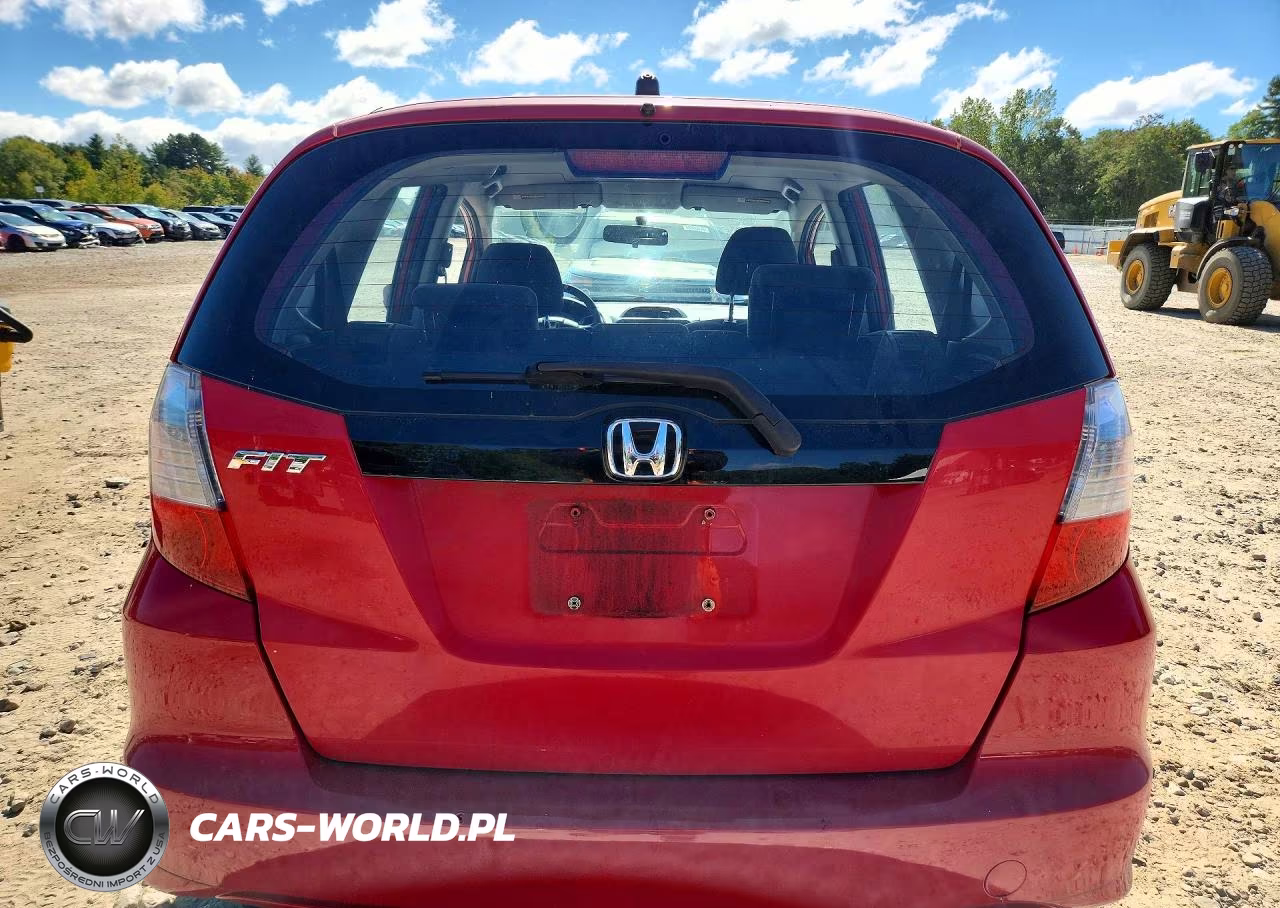 2012 Honda Fit VIN:JHMGE8H30CS004070 - 6