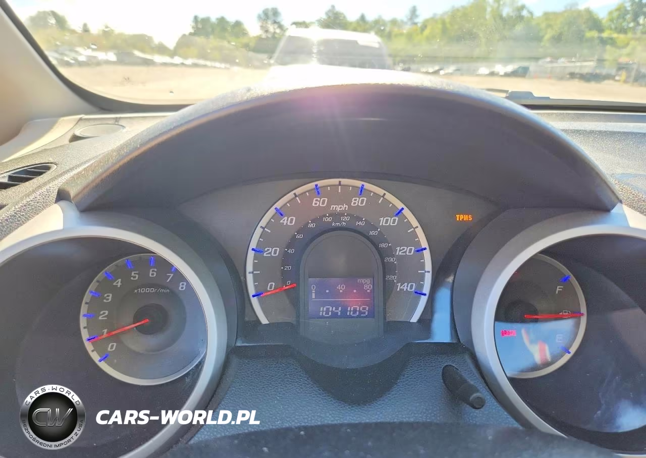 2012 Honda Fit VIN:JHMGE8H30CS004070 - 9