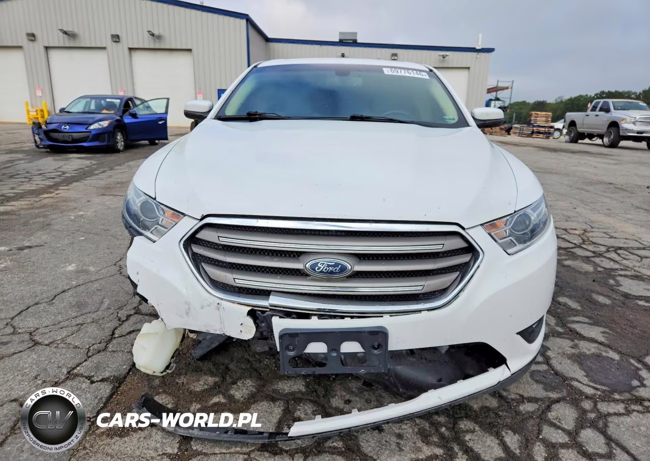 2018 Ford Taurus Sel VIN:1FAHP2E89JG109869 - 5
